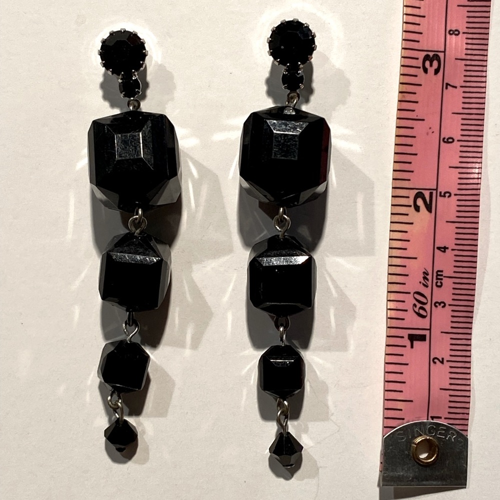 Tarina Tarantino “onyx” acrylic drop earrings